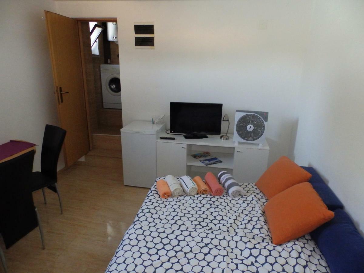 Tonka Mini Apartman Zaton  Kültér fotó
